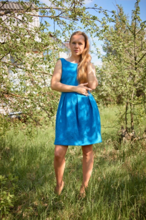 Sexy Wife Flaunts Sensuality at Summer Cottage