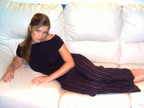 Private Porn: Sweet Woman's Explicit Homemade Sex Tape