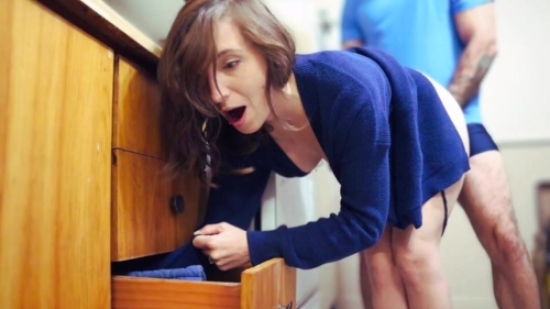 Hot MILF Gets Roughly Fucked