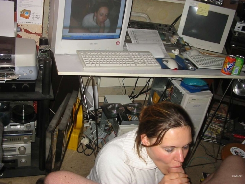 All Holes Working: Slutty Girl Gets Filled in Every Opening