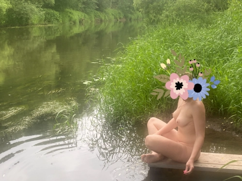 Summer Nudes: My Wife's Explicit Naked Photos