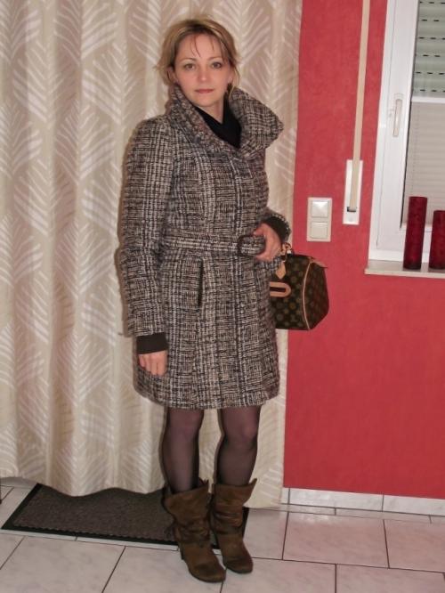 Beautiful Woman Night Walk No Panties