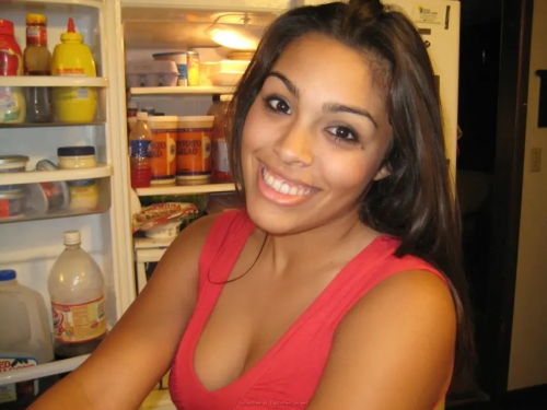 Thick Mulatto Babe Deepthroats Guy's Cock - Hot Blowjob Action