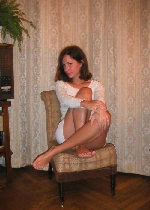 Another Hairy Pussy of Lovely Woman Having Sex - Explicit Amateur Porn