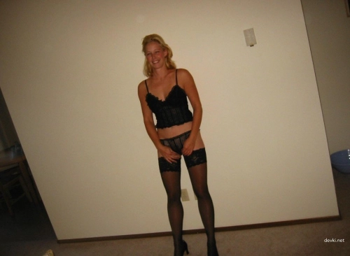 Hot Mature Woman Private Porn: Explicit Amateur MILF Sex