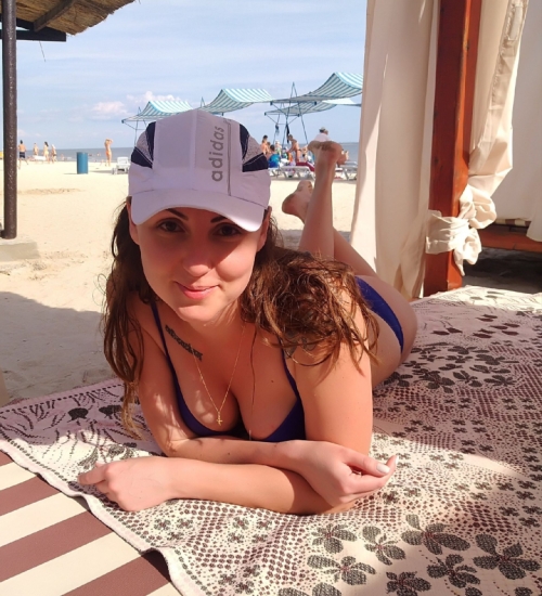 Free Amateur Wife Erotic Photo: Naked Woman Explicitly