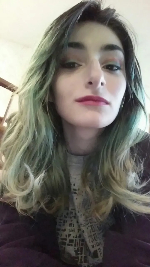 Simply Massive Tits on Skinny Girl: Explicit Busty Photos