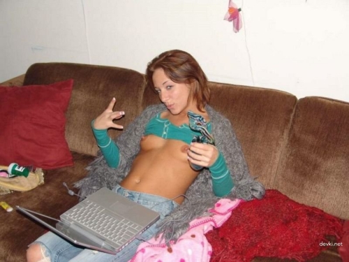 Private Nude Sister Photo: Explicit and Raw Captures of Sibling's Intimate Moment