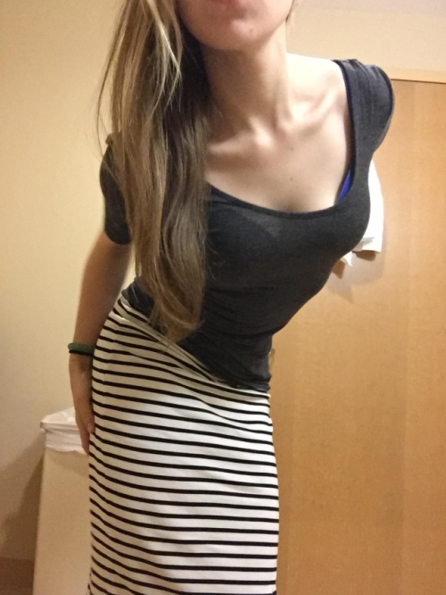 Free Hot Pussy: Erotic Home Stranger - XXX Explicit Content