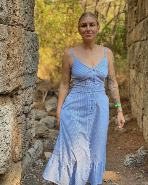 Mature Blonde MILF Loves Giving Blowjob and Getting Cum on Tits and Face