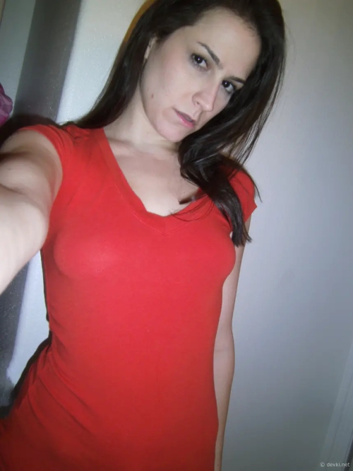 Seductive Brunette Lifts Skirt and Shirt - Explicit Tease and Reveal!