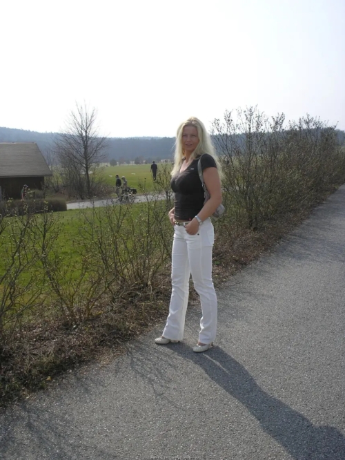 Hot MILF with Amazing Tits - Mature Busty Beauty Exposed