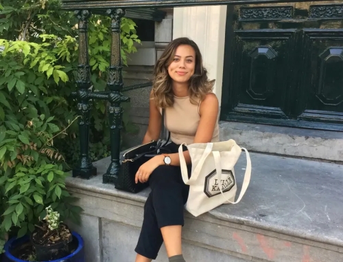 Tiny Tits Slut Poses Completely Nude - Explicit XXX Photos