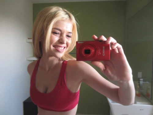 Naked Skinny Girl Selfie: Explicit Nude Photo of Slender Babe