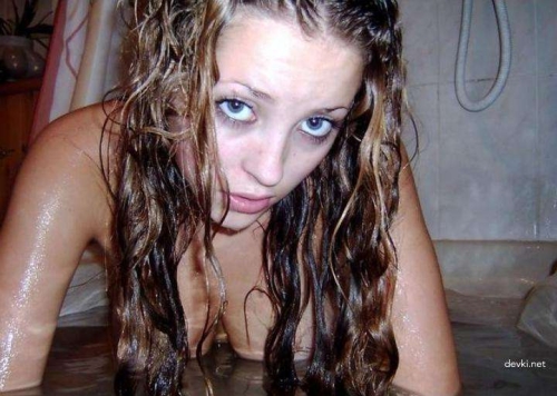 Husband Loves Wife's Hairy Pussy - Explicit Amateur Porn