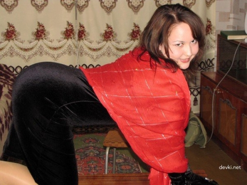 Curvy Babe Striking a Pose: Plus-Size Model Flaunting Her Curves