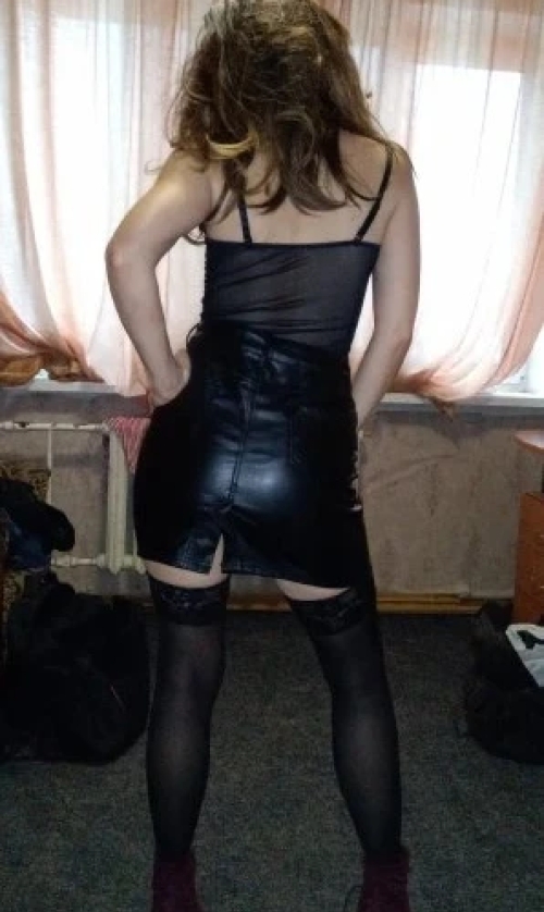 Hotwife Sexcapades: My Naughty SexWife's Explicit Adventures