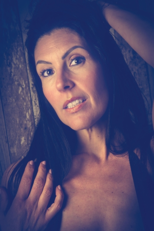 Seductive MILF: Mature Woman's Erotic Beauty and Sensuality