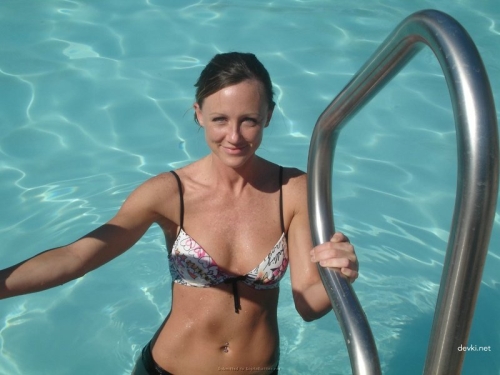 Poolside Masturbation Session - Hot Solo Action After a Swim