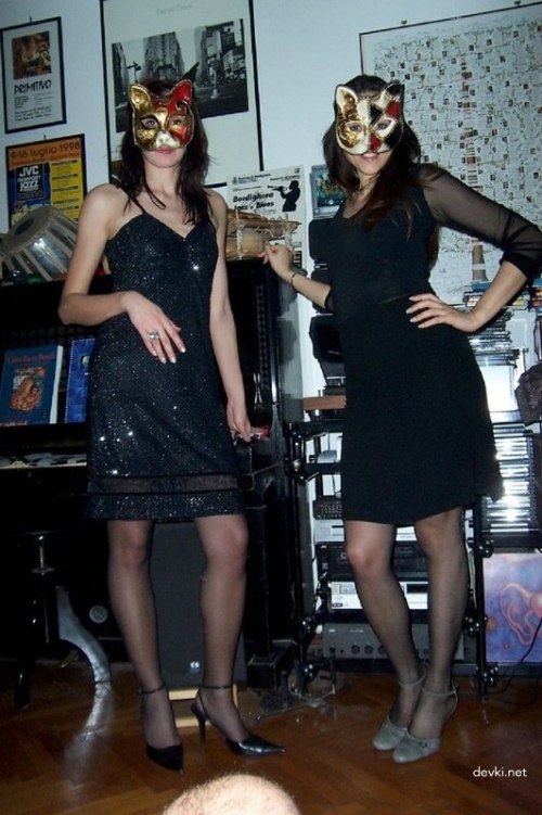 Facial Cumshot Extravaganza: Covered in Cum