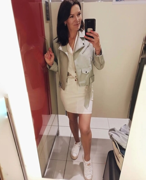 Beautiful Naked Wife Exposed