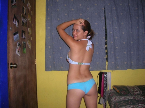Private Nude Girl Photo: Explicit and Uncensored Young Woman Naked Shot