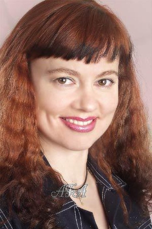 Explicit Ukrainian MILF Retro Photo Shoot