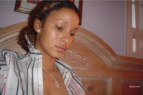 Busty Teen Poses Naked Showing Small Boobs - Explicit Photoshoot