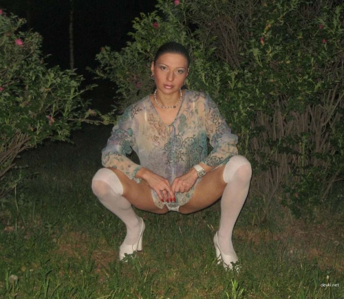 Hot Woman with Hairy Pussy Returns Home - Explicit XXX Content