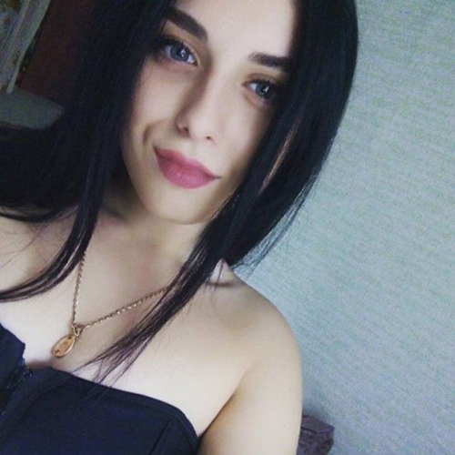 Private Erotic Selfie with Nude Babe and Her Small Tits