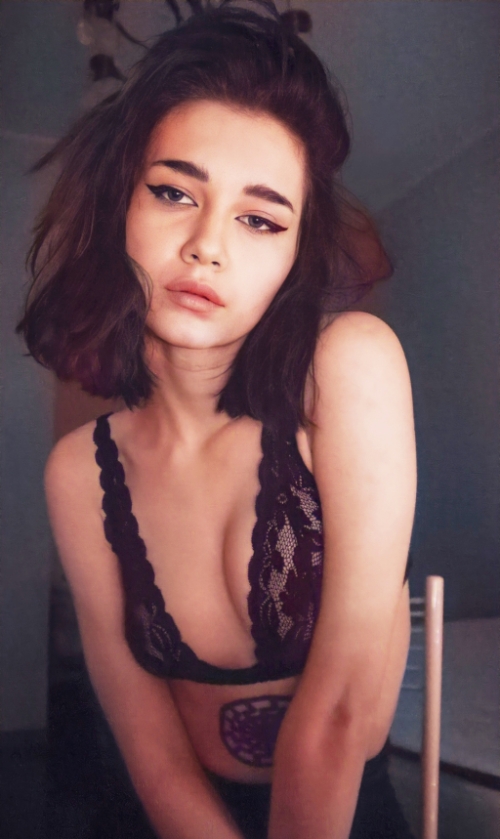 Enchanting Girl with Elegant Figure, Lovely Beauty