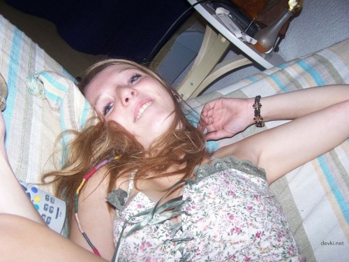 RARELY WEARING PANTIES: Sexy Girl Bares All in Explicit Photoshoot