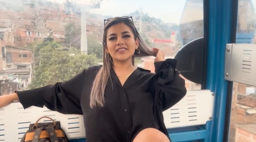 Extreme Sex on Cable Car Ride: Hardcore Rope Bondage and Public Fucking