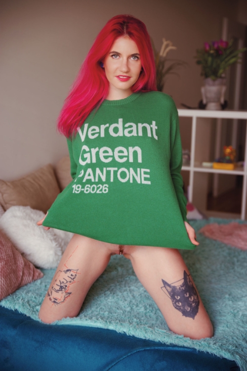 This Babe Loves to Shock Everyone with Her Naked Body