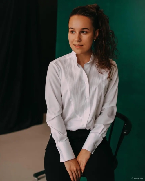 Amateur Erotica of Cute Modest Girl Explicit Porn Photo