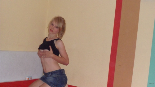 Hot Amateur Erotica of Horny Bitch - Intense Home Sex