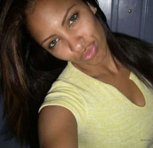 Private Nude Mulatto Girl Photo: Explicit and Uncensored!