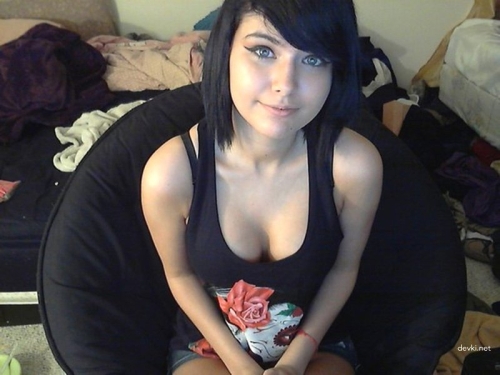 Brother Leaked Explicit Photos of Sister - Shocking Content Revealed