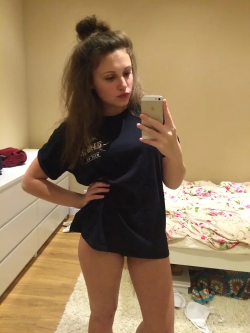 Explicit Nude Girl and Premium Erotica: Sensual and Provocative Content