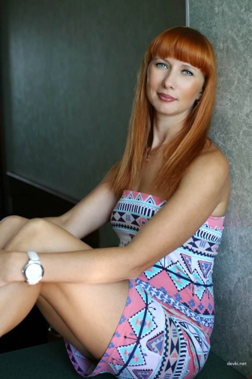 Explicit Private Photo of Mature Redhead Woman - Sensual and Provocative