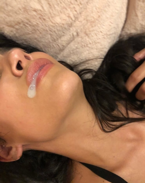 Hairy Pussy Woman Loves Taking Cum on Her Face