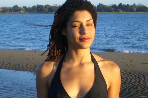 Explicit Nude Girl View from Behind - Bare Ass and Naked Body