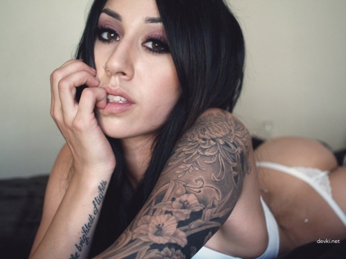 Explicit Naked Classmates Photo - Hot Schoolgirls Exposed!