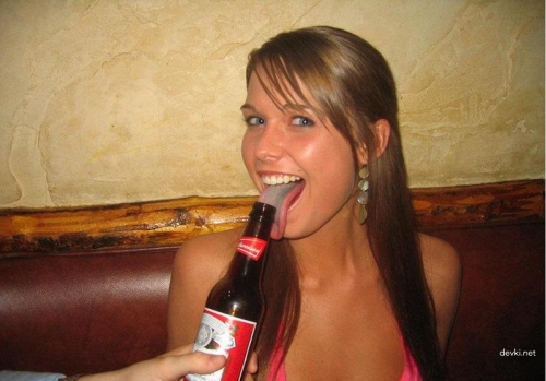 Met a Slut on Vacation: Explicit Encounter with a Hot Stranger