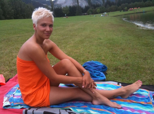 Short-Haired Private Photos: Explicit Shots for Your Eyes Only