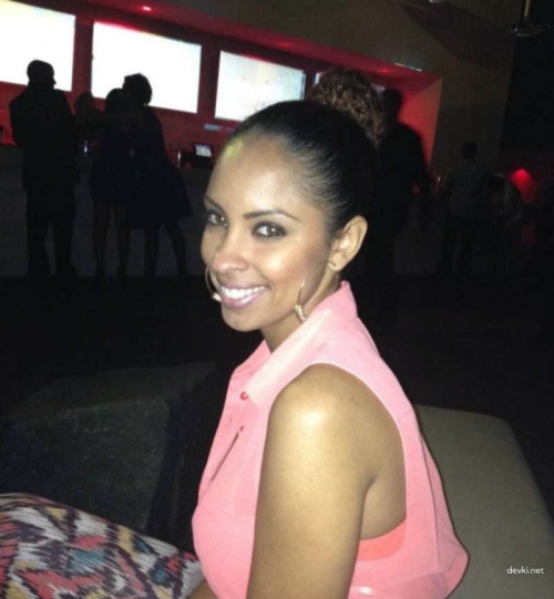 Private Nude Mulatto Girl Photo: Explicit and Uncensored!