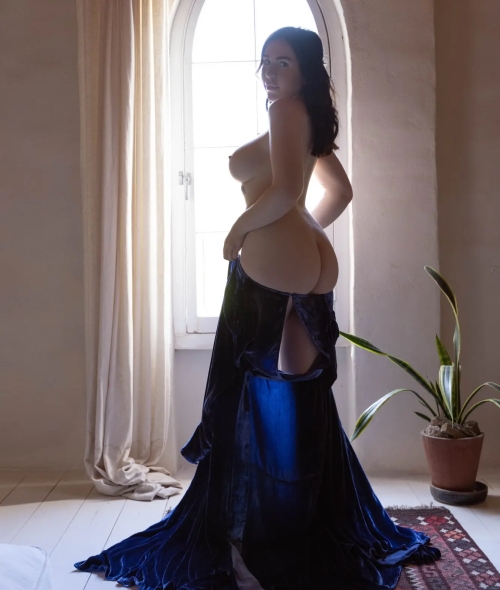 Perky Tits: Explicit Busty Boobs in Close-up Shot